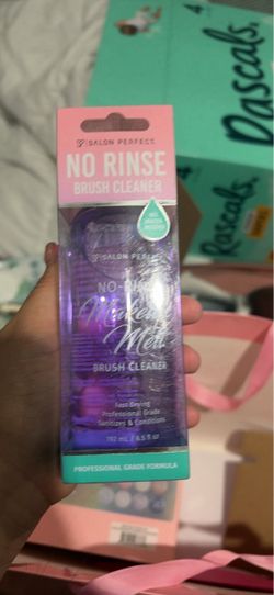 Make up remover