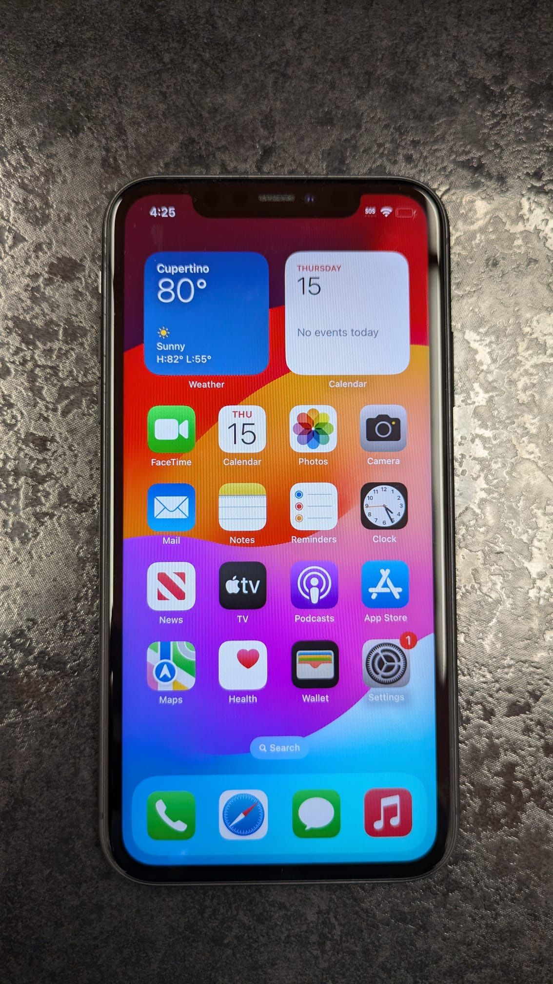 iPhone 11 64gb Black Tracfone Simple Mobile  Straight Talk 