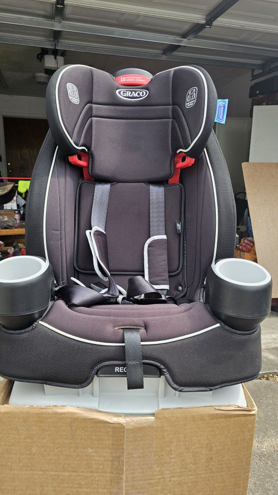Graco 4Ever DLX 4-in-1 Convertible Car Seat, 