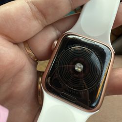 Apple Watch SE 40mm