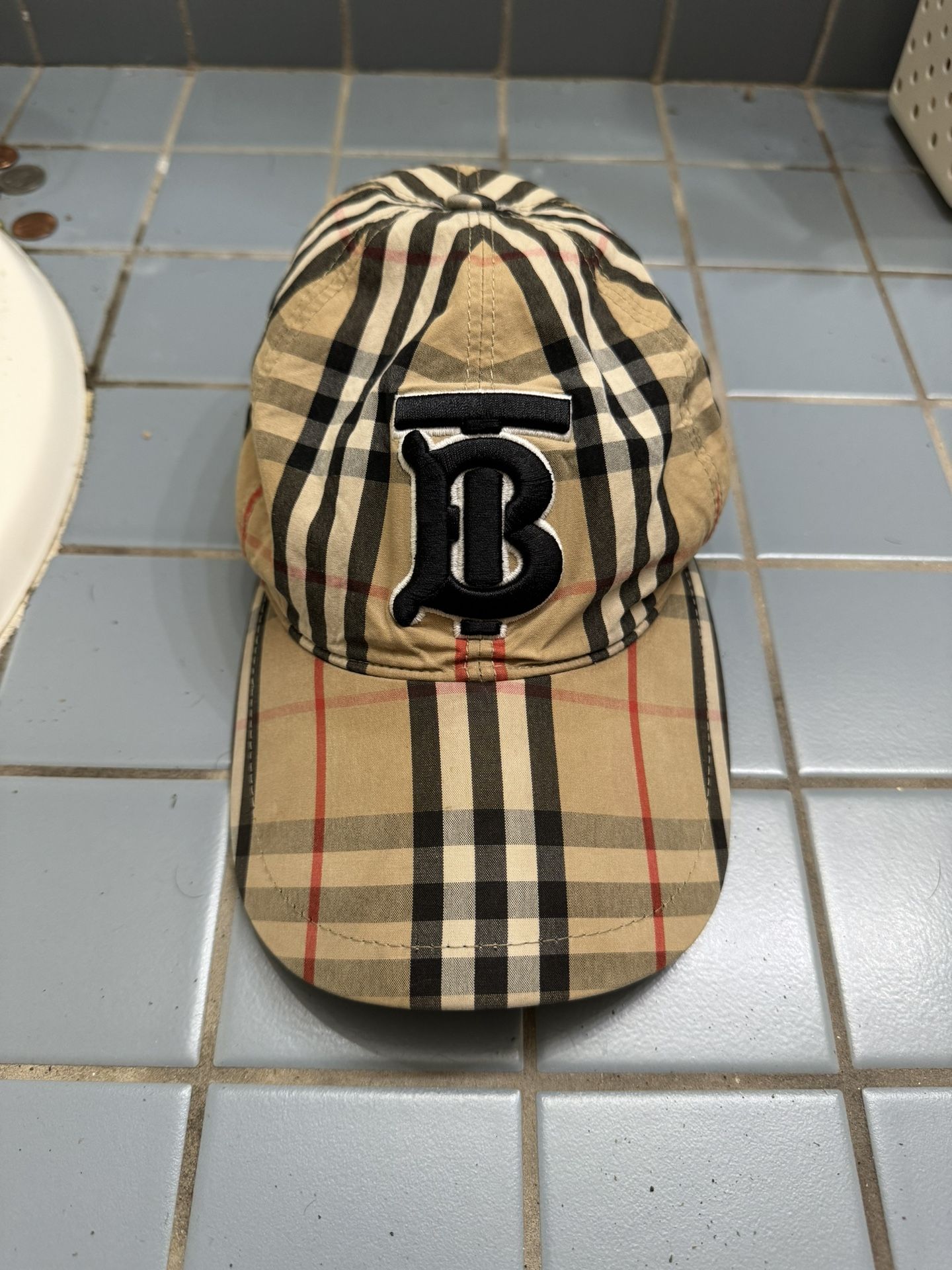 Burberry hat
