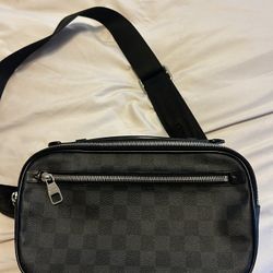 Louis Vuitton Side Bag  2016 