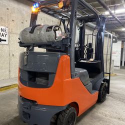 2021 TOYOTA M8 forklift for sale 5500 lb 
