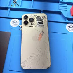 iPhone 8 XR 11 12 13