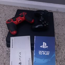 Sony PlayStation 4 Black + 2 Controllers + Cords