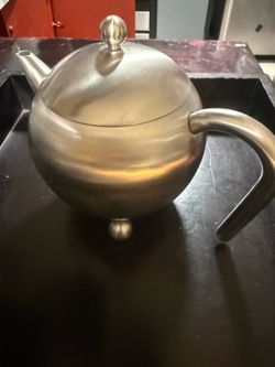 Vintage Mid-Century Modern Stainless Steel Orb Teapot – Atomic Tripod Ball Feet