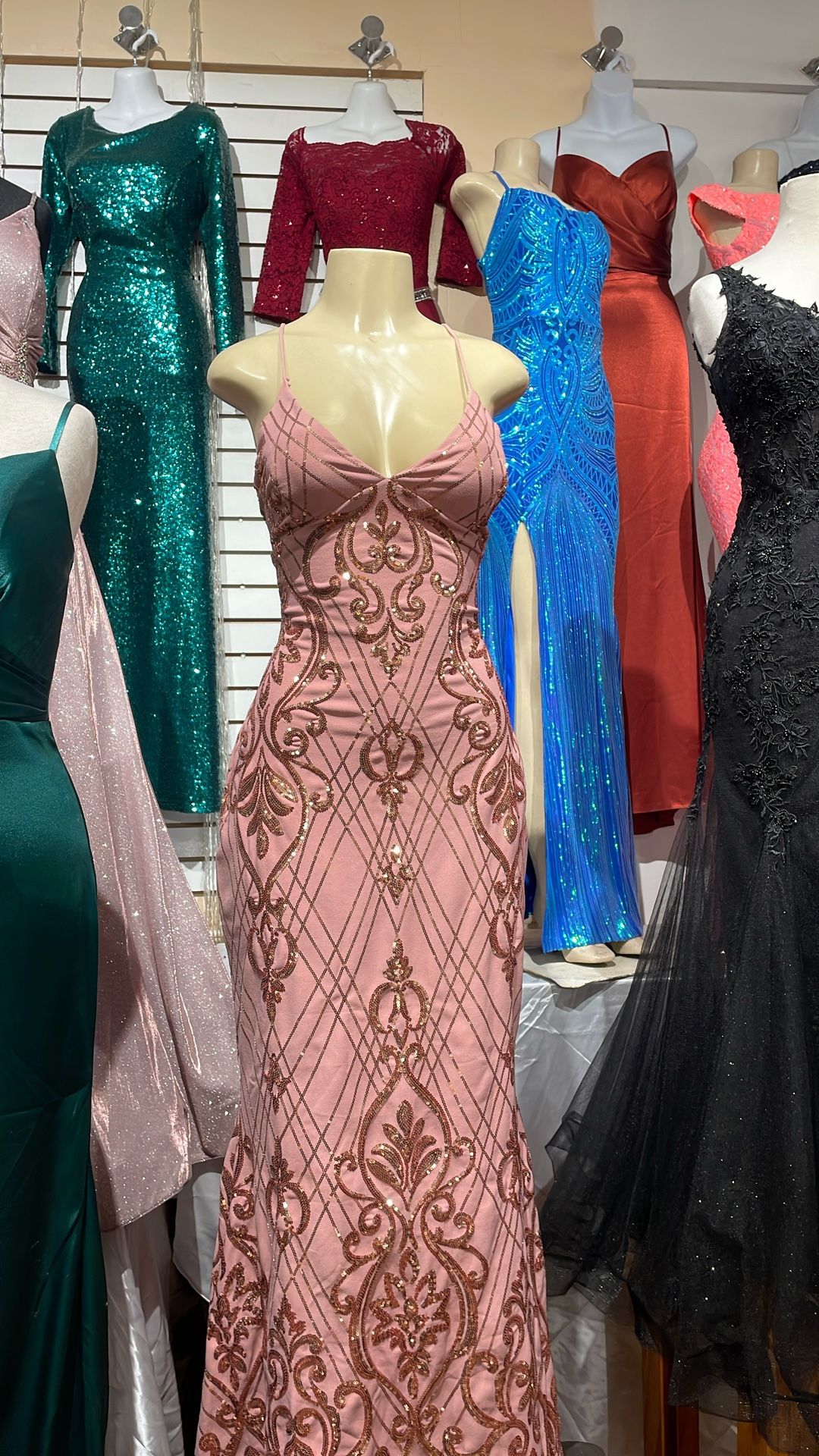 Occasional Gown (Baby Pink) 🫶🏻