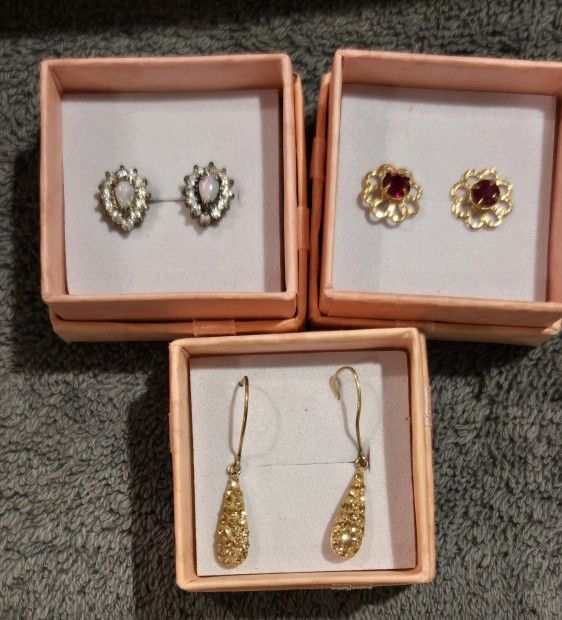 Vintage Gem Stone Earrings