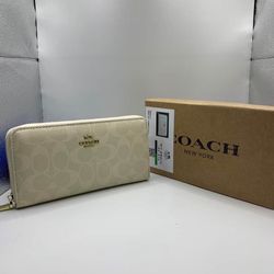 Coach Long Zip All Around Wallet