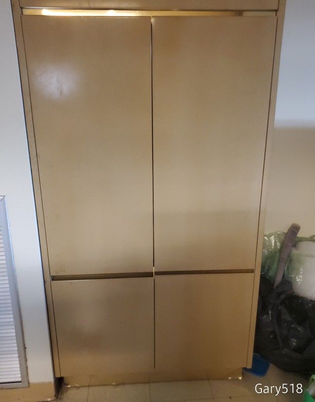 5 Peice Bedroom Set