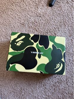 Bape sta’s low patent leather triple white 9.5 men