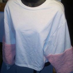 Sweatshirt / crop Swester/  Sedadera for women / suéter Corto para mujer  Sizes M 