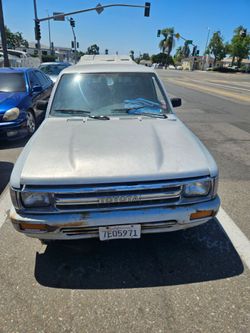 1991 Toyota Pick-Up