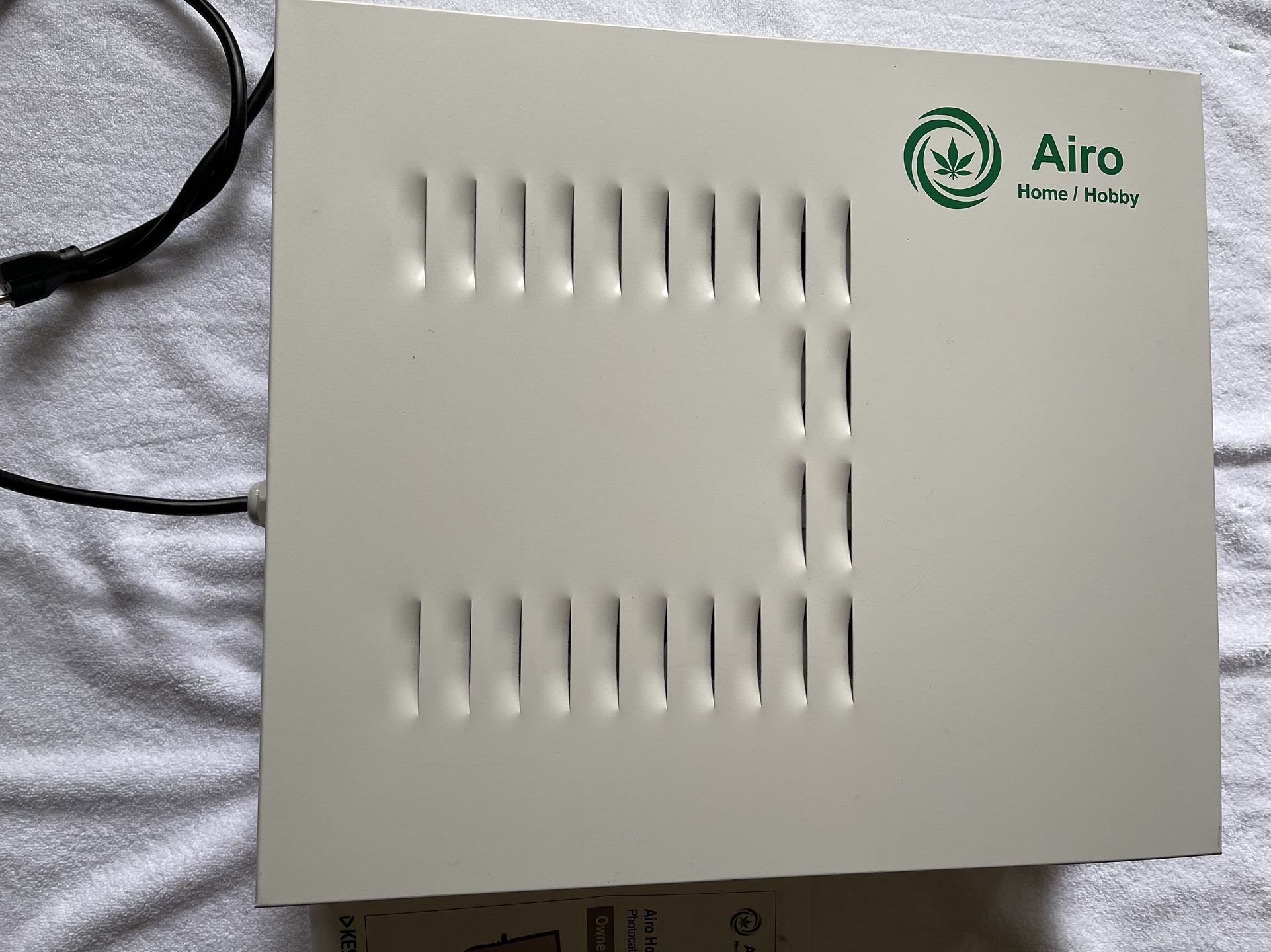 Airo Home/Hobby Photocatalytic Air Purifier Powdery Mildew Prevention