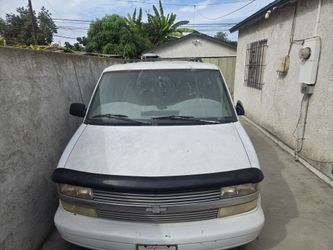 98 Chevy Astro $2500 obo