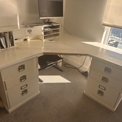 Pottery Barn Bedford Desk