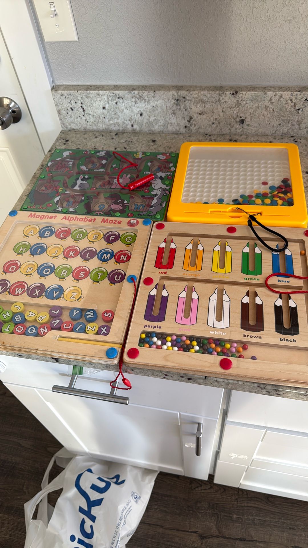 4 Magnetic Maze Board Toy