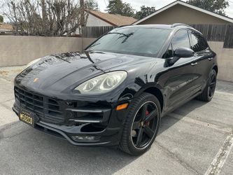 2017 Porsche Macan