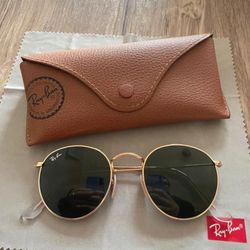 New gold ray-ban sunglasses.