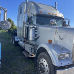 2000 Freightliner Classic