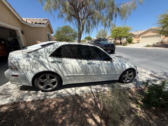 2002 Lexus IS 300