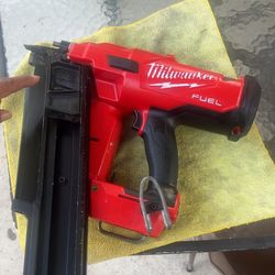 Milwaukee nail gun
