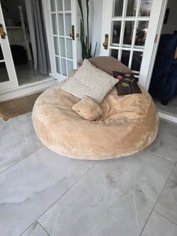 XLarge Bean Bag for sleep-Excellent condition