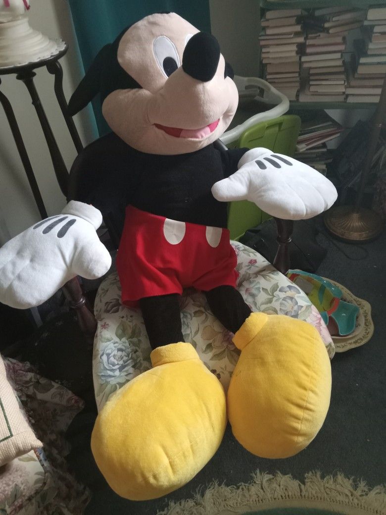 Huge Mickey Mouse 45 In Tall