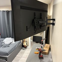 Tv bracket .wall mount
