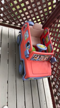 Bluey Power Wheel Car