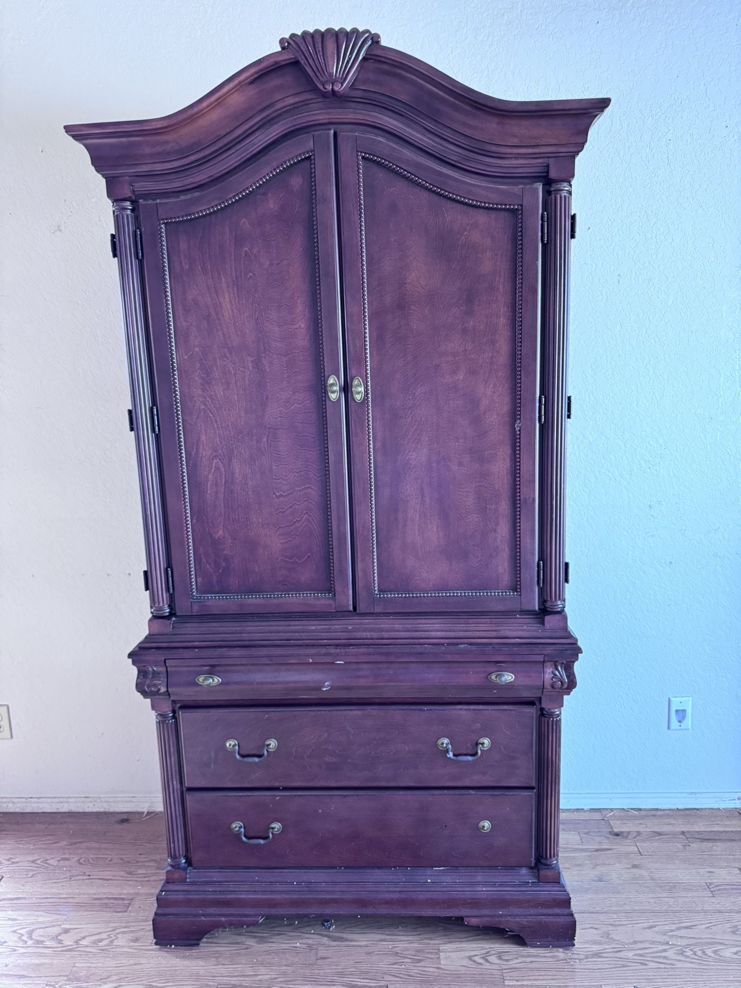 Tv Cabinet