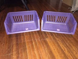 Set of (2) stackable baskets