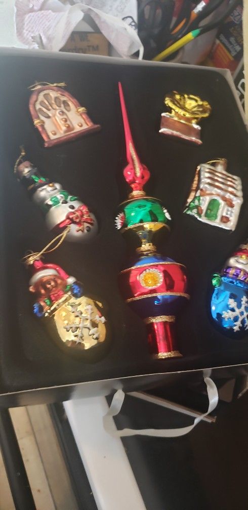Christmas Tree Ornaments Set