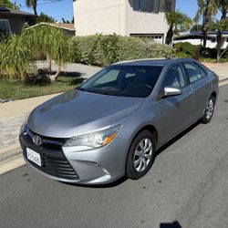 2017 Toyota Camry LE