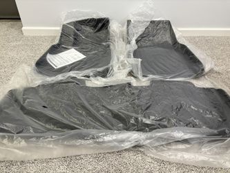 Tesla Model Y Floor Mats 2021-2025.   New