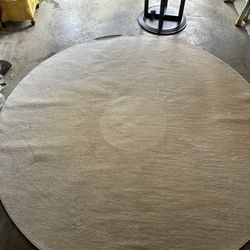 Round Area Rug