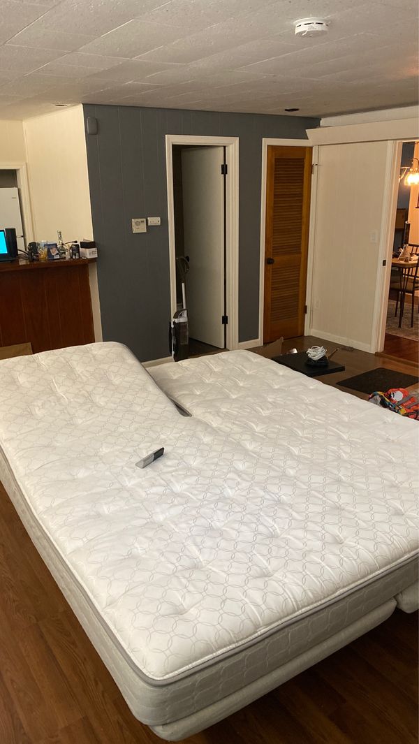 Sleep Number California King dual chamber, independent recline, new