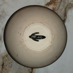 Signed Native Style Pottery Bowl – Feather Design – Artist Betty Silly