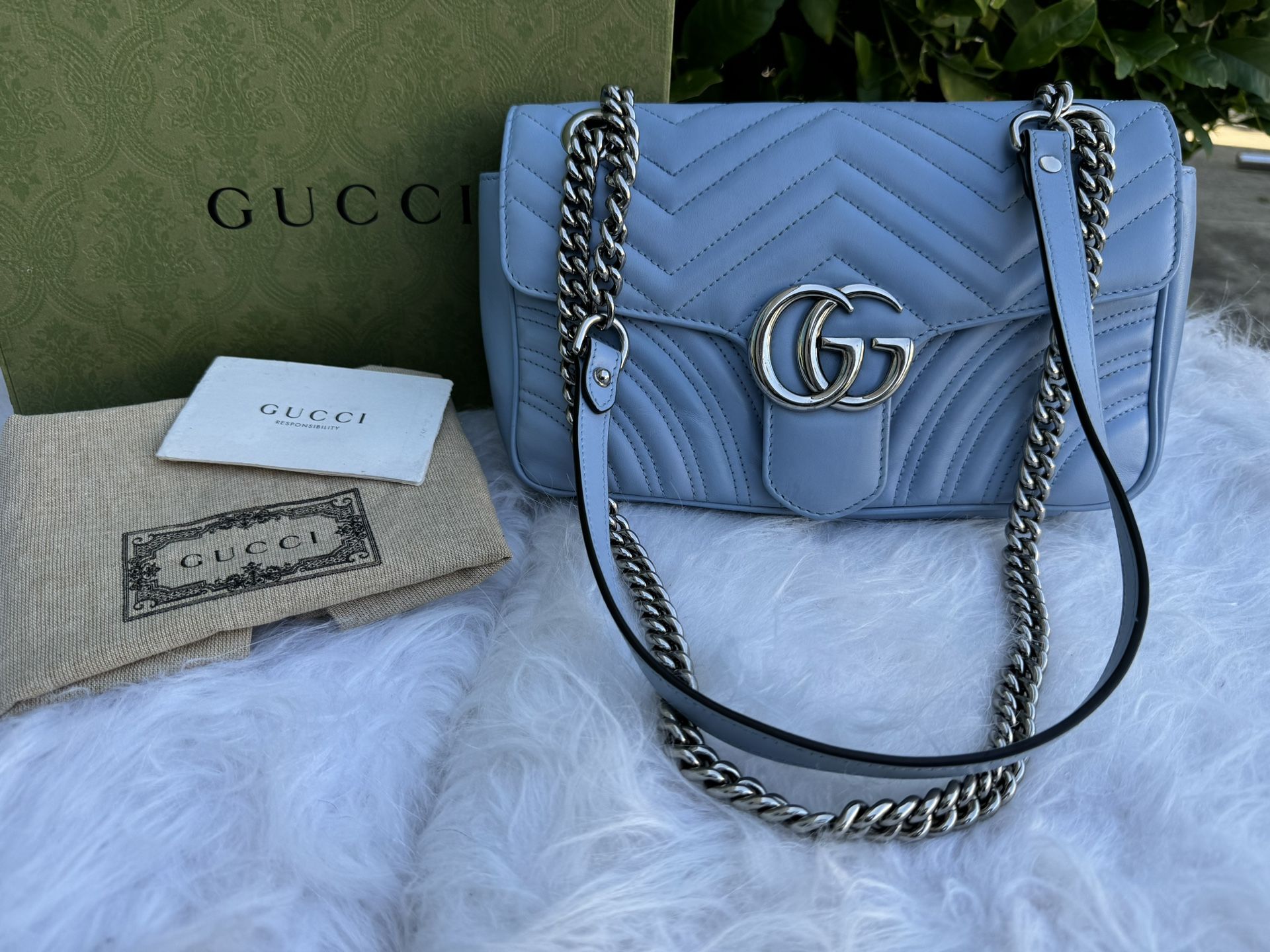 💯 Authentic Gucci Marmount Medium Shoulder/ Crossbody Bag Retail Value $2850 + Tax