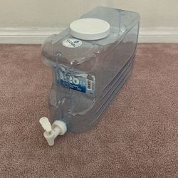 2.5 Gallon Beverage Dispenser