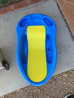 Baby bathtub $2