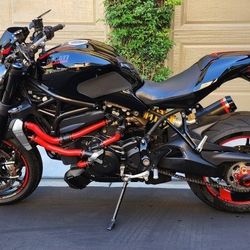 2016 Ducati Monster 1200R – Clean, Well-Maintained