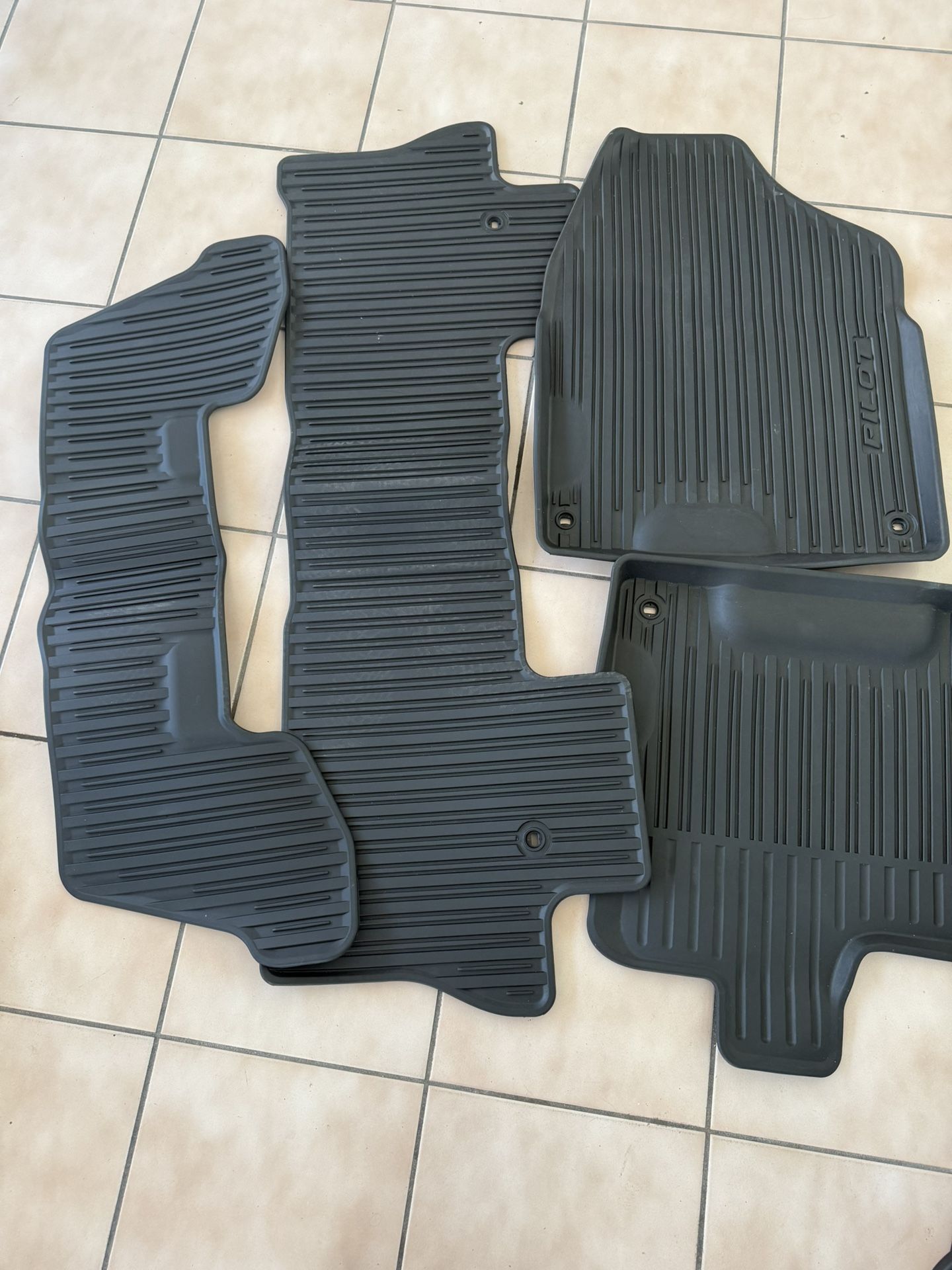 Honda Pilot Original Floor Mats