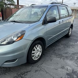 2006 Toyota Sienna