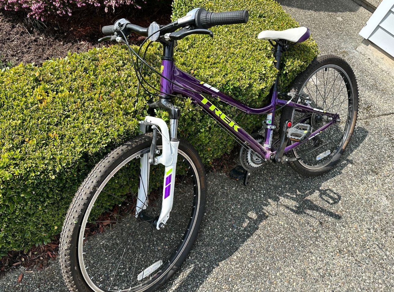 Trek Purple Near Brand New Condition Bike No Defects 100% Authentic, Unisex