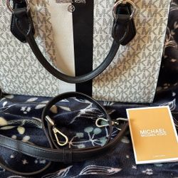 MK Purse Marilyn medium