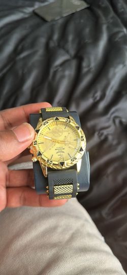 Quartz Gold Edition Watch