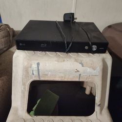 Blu-ray Player Works Well