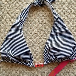 Sofia By VIX Black And White Bikini Halter Top Size Small -NWT!