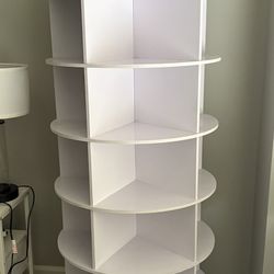 Rotating Standing shelves 